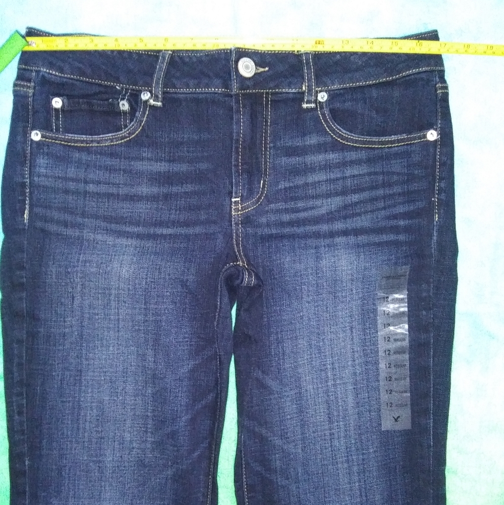 AE Favorite Boyfriend LowRise Stretch 12R NWT! - Picture 2 of 12
